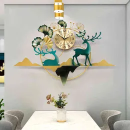 Creative European Wall Clock Luxury Metal Elk Mute Wall Clock Modern Design Reloj De Pared Decoration for Home Decor Living Room H1230