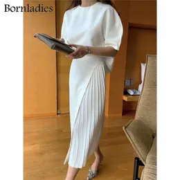 Bornladies Skirt Suits 여성 여름 2 개 조각 세트 짧은 소매 O- 넥 티셔츠 + 높은 허리 긴 주름 2 복장 220221