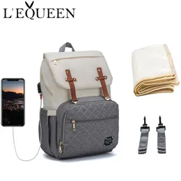 Lequeen märkesblöja väska Stor kapacitet USB Mummy Bag Travel Ryggsäck Designer Nursing Bag för Baby Care 210831