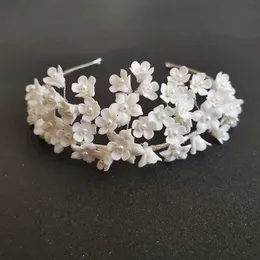 SLBRIDAL Strass di cristallo di lusso fatti a mano Perle Ceram Fiore Tiara da sposa Matrimonio Damigelle d'onore Festa Corona Gioielli per capelli da donna