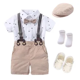 Klädset Född Kostym Baby Pojke Romper Set Stilig rosett 1-årspresent Hatt Tryckt Byxa Bälte Spädbarn Barn Outfit Kläder
