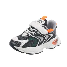 CNFSNJ NYHET Anlände Boys Flickor Flat Skor Barn Högkvalitativ Mode Baby Höst Sommar Barn Sneakers Barnskor 27-37 G1025