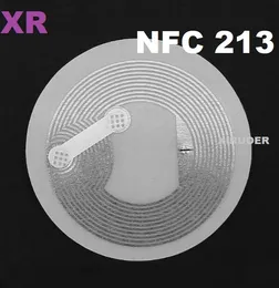 2000PCS 25mm vita NFC-klistermärken 213 144Bytes protokoll ISO14443A 13.56MHz Sociala medier NFC 213 Universal Label RFID-taggar och alla NFC-telefoner