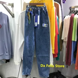 Niebieski ADERError Jeans 2020 Mężczyźni Kobiety Ader Patch Etykieta ADERError Cinder Spodnie Złamane Kieszenie Spodnie 1: 1 Jakość Koreański X0602