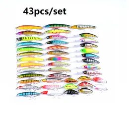 Fischereiköder 43pcs/Los Kit gemischt einschließlich Minnow Crankbait mit Haken für Salzwasser -Süßwasserforellen Basslachs