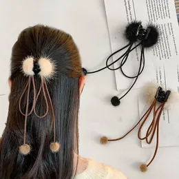 Vinter Tassel Akryl Hårklok Mink Fur Ponytail Klipp Pom Pom Ball Hårpin Kvinnor Barrettes Tjej Styling Hårtillbehör