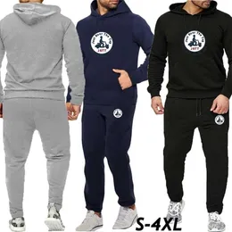 Outono Inverno Moda Jott Design Estampado Roupas Masculinas Cor Sólida Suéter com Capuz + Calças Jogging Lazer Treino 211220