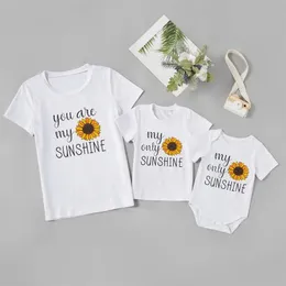 Summer SUNSHINE Series White T-shirts for Mom and Me Short-sleeve 210528