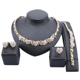 Kvinnors bröllop Bridal Crystal Heart Cluster uttalande halsband dangle örhängen armband ring fest smycken set