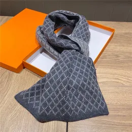 Set sciarpa di alta qualità per uomo donna lana invernale Scialle di cashmere stilista Anello plaid di lusso a quadri sciarpe echarpe homme Dimensioni 180 * 35 cm