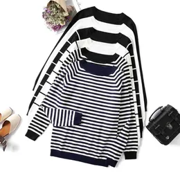 HLBCBG Stripe Z Długim Rękawem Czarny Sweter Dzianiny Kobiety Topy Jesień O-Neck Krótkie Pullover Casual Jumper Pull Femme 210805