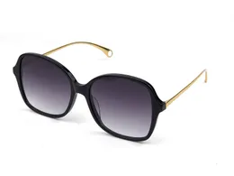새로운 패션 디자인 선글라스 3399 평방 프레임 금속 사원 간단하고 인기있는 스타일 야외 UV400 보호 안경