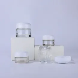 Partihandel flaskor 15g 20g 30g 50g Refillerbar Kosmetisk Skönhet Makeup Clear Glass Personal Care Cream Jar med vit keps