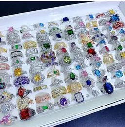 Moda Ceval Industry Luxury Micro-inkrustowane Kolorowe Cyrkon Pierścienie Gorgeous Crystal 925 Srebrny Gem Wybuch Ring Joker Biżuteria Hurtownie
