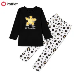 Arrival Spring Fashionable Flower Letter Print Longsleeves Tee and Allover Pants Set 210528