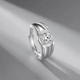 Trend 925 Sterling Silber platiniert Resizable Domineering Diamond Ring Simulation Moissanit Single Personality Jewelry