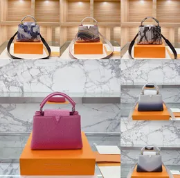 2022 디자이너 핸드백 숄더백 여성 고급 가방 패션 클래식 편지 여행 핸드백 정품 가죽 고품질 크로스 바디 토트 백