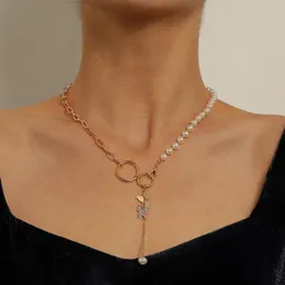 Naszyjniki wisiorek 2021 Moda Imitacja Perły obojczyki Łańcuch Rhinestone Motyl Naszyjnik Dla Kobiet Złoty Srebrny Kolor Krótki Chocker