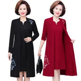 Casual Dresses Middle-aged Female Dress Two-piece Suit Spring Autumn High-end Elegant Women's Embroidered Set