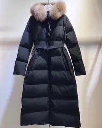 Piumino lungo da donna trapuntato Cappuccio in pelliccia staccabile Designer Lady Nylon Parka Moda Ragazza Cintura Tasche laterali Cerniera Capispalla invernale caldo