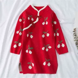 Sukienka jesień zima dzianiny sweter cheongsam guziki chiński styl czerwone dzieci es dziewczyna odzież 210528