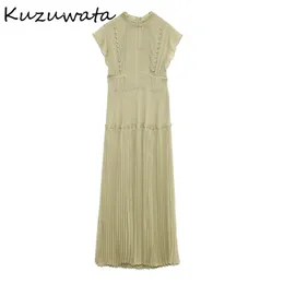 Kuzuwata 2021 Весна Новые плиссированные стволы тонкие талии платья элегантные свежие женские женские платья сексуальные выдолбления Vestidos 210316