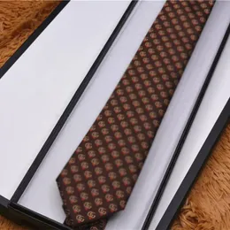 Formalne remis dla mężczyzn europejski i amerykańska marka jedwabna Klasyczne codzienne krawaty męskie z pudełkiem prezentowym