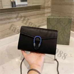 Famose catene in pelle di design Totes Borse a tracolla Borsette a tracolla All Over Letters Cover Flap Clutch Lady One Side Handbag Cross Body Luxury Brand Mini Bag