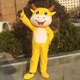 2022 Prestanda Lovely Yellow Cow Mascot Kostymer Halloween Fancy Party Dress Cartoon Character Carnival Xmas Påsk Reklam Födelsedagsfest Kostym Outfit