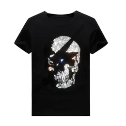 Yaz Büyük Boyutlu Erkek Renkli Sıcak Rhinestone Kısa Kollu Tasarımcı T-Shirt Mürettebat Boyun Hip Hop Gündelik Tee Modal Kumaş