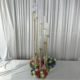 Castiçal do pilar do suporte do metal de 8 cabeças do ouro com os titulares da vela dos aderentes da vela dos aderentes do casamento da estrada da abajur