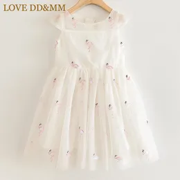 Love ddmm Girls Kleider 2021 Neue Kinderkleidung Süßes Tier Flamingo gesticktes Pailletten Mesh Prinzessin Kleid für Mädchen 3-8 Jahre Q0716