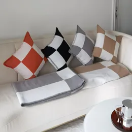 45*45 cm kudde/dekorativ kuddfodral Nordisk stil Modellrum soffa kudde bil ull stickad kudde kudde på försäljning 65x65 cm kudde omslag