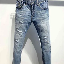 Avrupa Tarzı DSQ İtalya Marka Erkekler Kot Pantolon Erkekler Ince Biker Denim Düz Pantolon Delik Mavi Pantolon Slim 210716