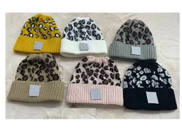 unisexe Top Qualité Designer Bonnets Marque Casquette Hommes Femmes Chapeaux D'hiver Sport Tricot Chapeau De Luxe Mode Chaud Lettre Casual Casquette Extérieure