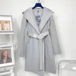 Uzun Sonbahar Kış Kadın Paltolar Moda Sıcak Ceketler Rahat Mektup Baskı Lady Coat Esnek Kemer Ile Yüksek Kalite Dış Giyim