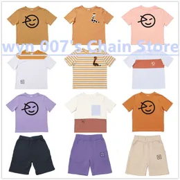 Предварительная продажа 2021 весна и летний британский стиль WYN серии Showing футболка мальчики летняя одежда мультфильм футболка 210306