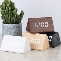 LED Digital Clock Wooden Alarm Clock Table Sound Control Electronic Clocks Desktop USB/AAA Powered Desperadoes Home Table Decor 210310