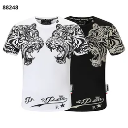 22ss Новый PP Мода мужская дизайнер Slim Fit Tee футболка летом горный хрусталь с коротким рукавом круглые шеи рубашка черепа печатающие топы уличные воротники Polos M-XXXL P88246