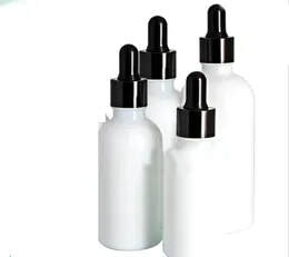 2021 10 ml 15ml 20ml 30ml 50ml 100ml Leeres Weißes Porzellan-Glas-Troppfe-Flaschen-Kosmetik-Aromatherapie-Flaschen mit schwarzer Kappe