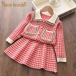 Bear Leader Girls Party Dress Höst Kids Plaid Klänningar Vinter Långärmad Sweater Vestidos Toddler Baby Outfits 2 6 ÅR 210708