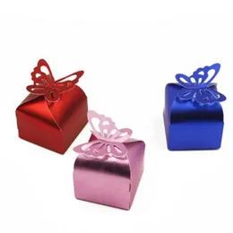 Confezione regalo 25 pz Rosso Blu Farfalla cava Scatola di caramelle Carta Torta al cioccolato Imballaggio Baby Shower Forniture per la decorazione della festa nuziale