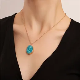 インスライト高級不規則ブルー天然石ペンダントネックレス女性のシンプルなユニークな新年ジュエリーアクセサリー新品
