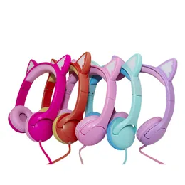 Game Headset Wire Control Fashion Cute Cat Ear Headphones Children's Learning Luminous Headphone With Ear Cushions for Computer