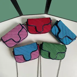 Summer Mini Mulheres Chain Bolsas de Ombro 2021 Handbags Estilo de Moda Couro Crossbody totes para senhoras tamanho 16.5x10x5cm