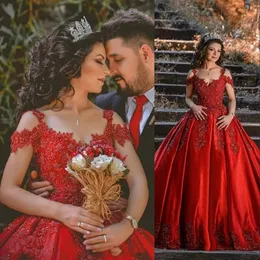 2021 Lyxig röd quinceanera klänningar bollklänning av axel spets applikationer kristall pärlor plus storlek formell fest prom kvällsklänning robe de mariage kapell tåg