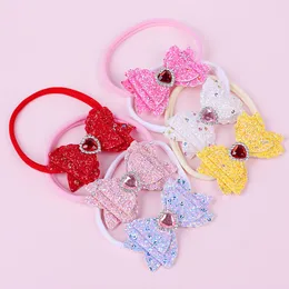 Bebek Kız Naylon Bantlar Parlak Pullu Yay Katı Renk Çocuklar Sevgililer Günü Elastik Ilmek Hairband Kalp Rhinestone WKHA25