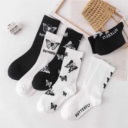 Cartoon socks cute bow print white black calcetines funny fall harajuku fashion kawaii skarpetki damskie woman chaussette femme 211204