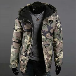 Men Winter Thick Warm Coat Fur Windbreaker Jacket Autumn Winter Warm Men Camouflage Print Pocket Jacket Zipper Long Sleeve Coat 210927