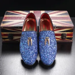 Mode män Shine Klänning Skor Casual Pointed Toe Solid Färg Bröllop Loafer Flat Slip-On Doug Shoes 2021 Ny